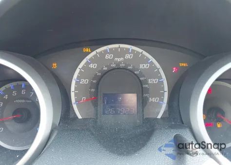 2013 Honda Fit z USA, uszkodzony, nr VIN JHMGE8H31DC000105